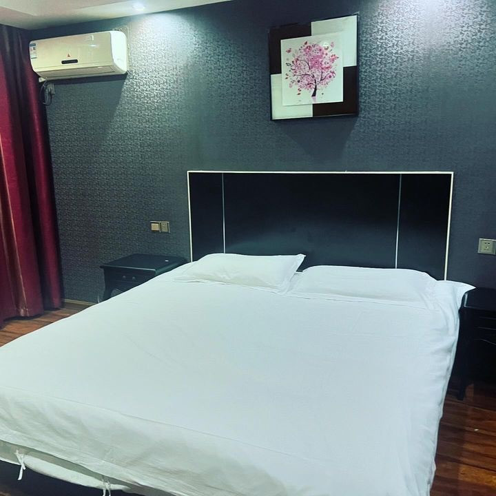 速8酒店东阳横店影视城店主图