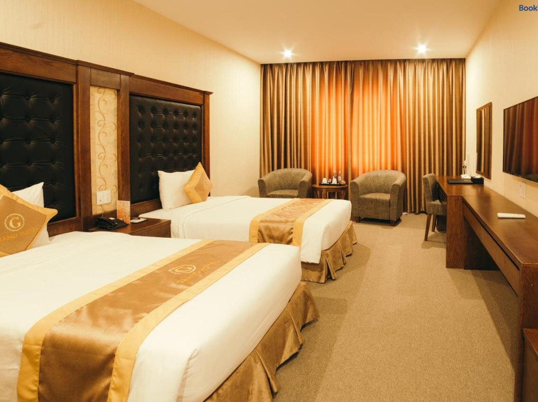 Grand Mong Cai Hotel