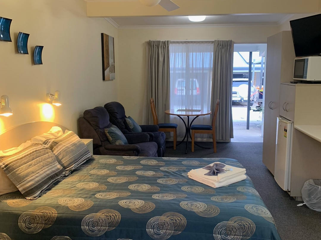 清凉休息汽车酒店主图