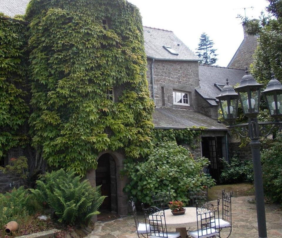 La Tourelle 22 Bed and Breakfast