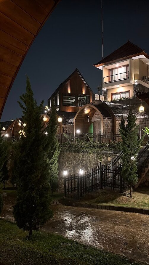 Shanaya Resort Malang-浴室