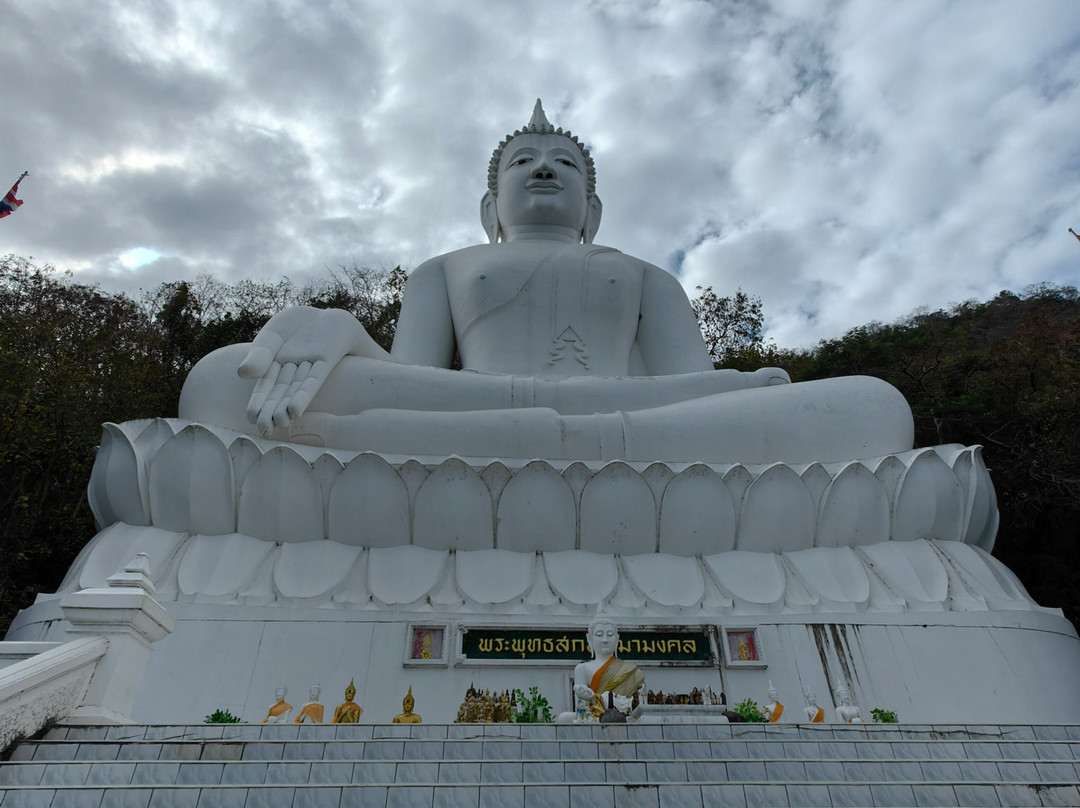 Thep Phithak Punnaram景点图片