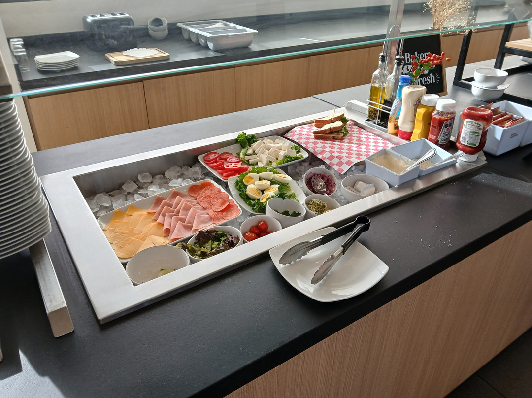 Ramada Encore By Wyndham Guadalajara Aeropuerto主图