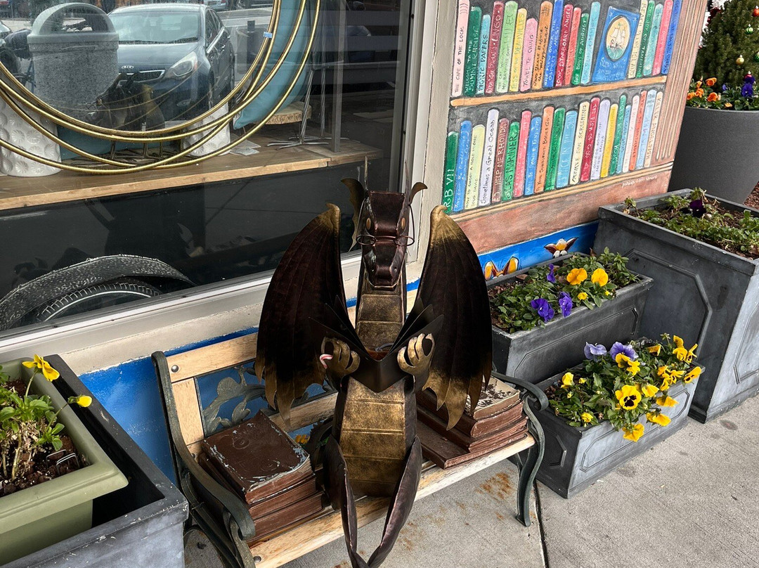 Browseabout Books-里霍博斯比奇必去景点