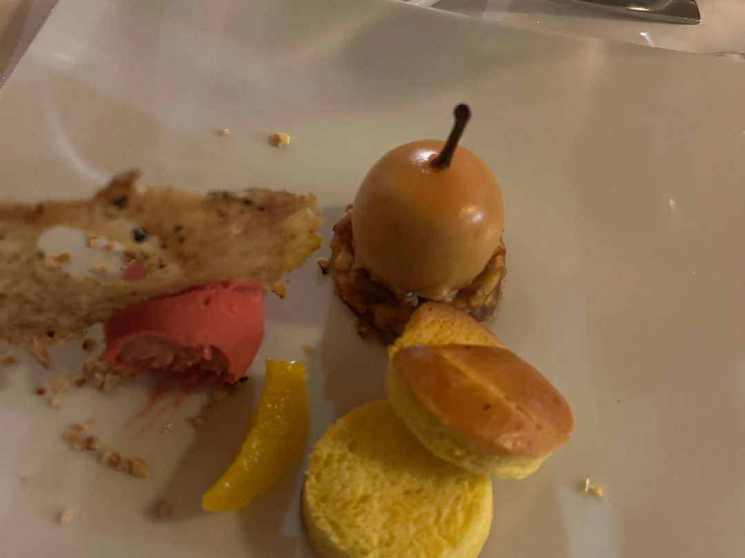 Romantik Hotel l'Etoile主图