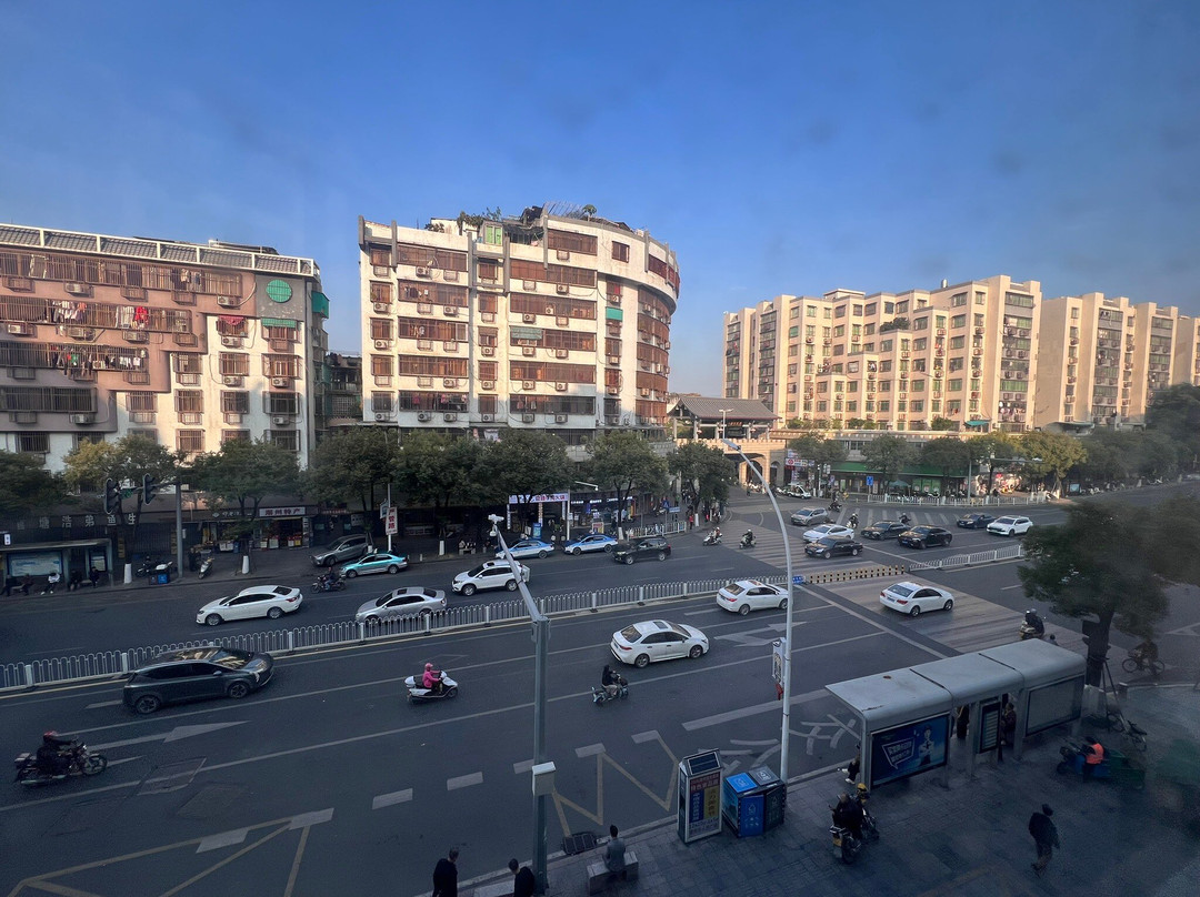 潮州南邑大酒店(潮州古城牌坊街店)