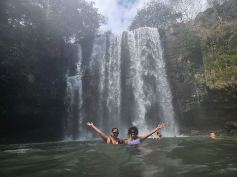 Eleven Tranfers and Tours-利比里亚必去景点