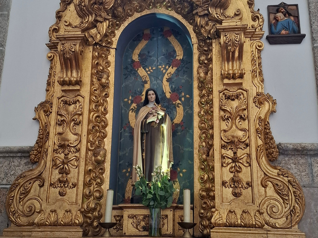 Igreja e Convento das Dominicas-吉马良斯必去景点