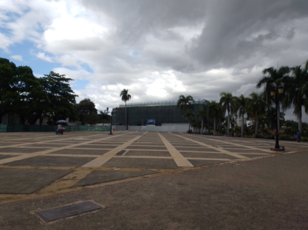 Plaza de España (Plaza de Armas)-圣多明哥必去景点