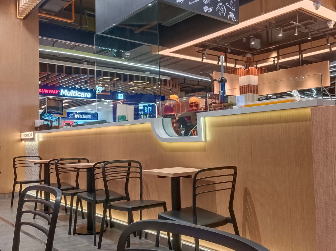 Rollti Sunway Pyramid