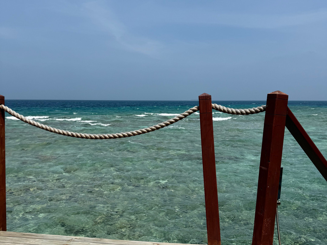 蜜莉喜岛度假村主图