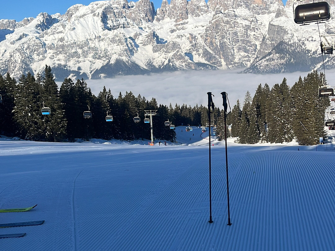Scuola Italiana di Sci & Snowboard Kristal-安达洛必去景点