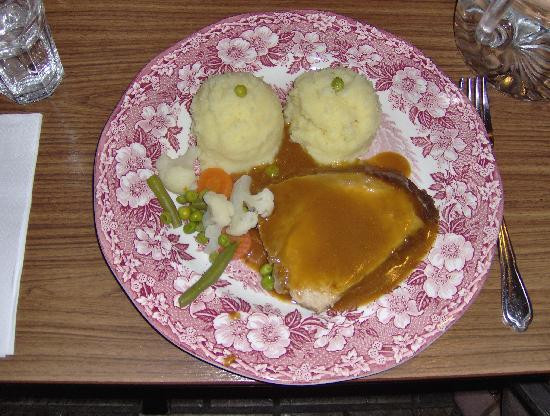 厄尔森塔尔酒店主图