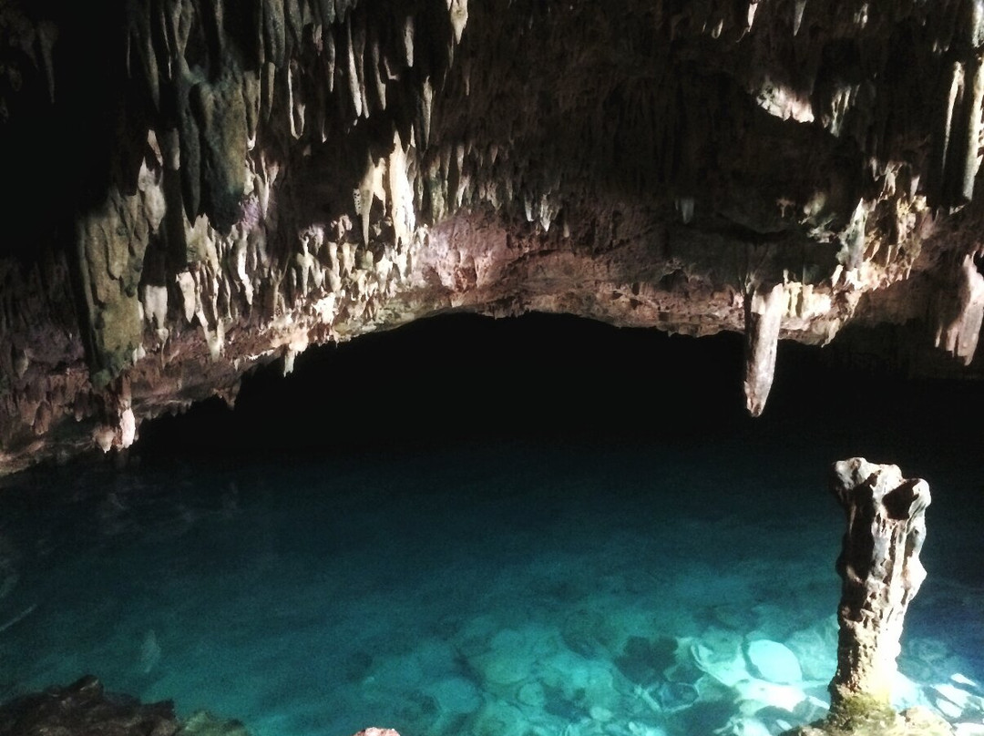 Rangko Cave景点图片