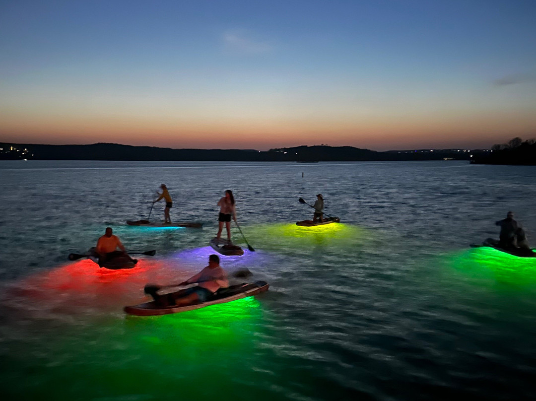 Branson Glow Tours景点图片