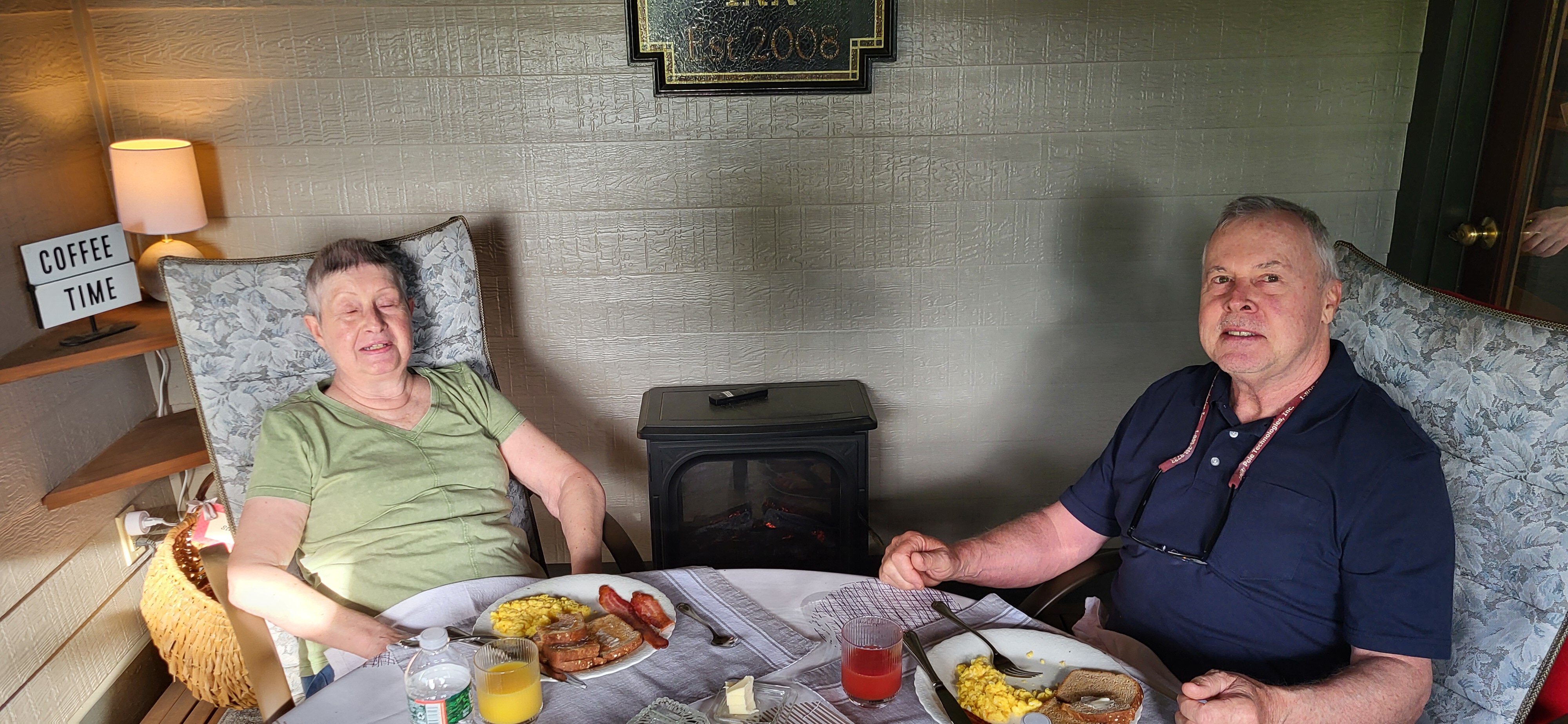 Black Lantern Inn - Roanoke-餐饮