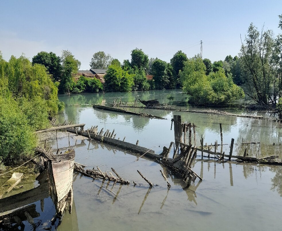 Cimitero dei Burci-Casier必去景点