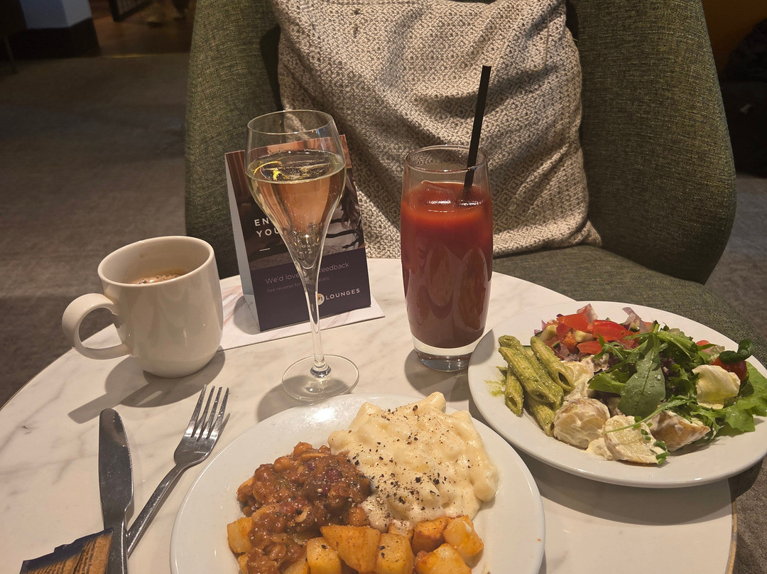 No1 Lounge at Luton Airport-卢顿必去景点