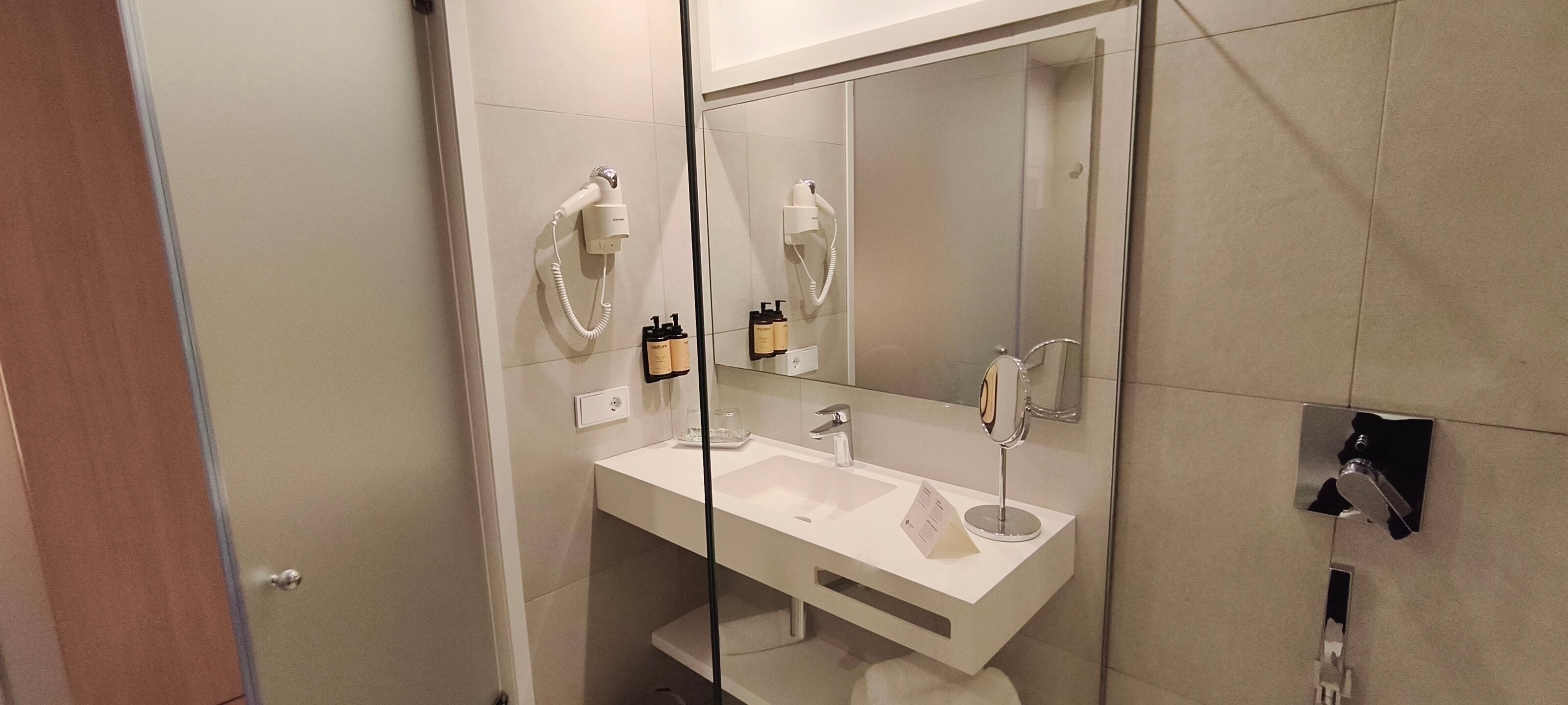 Hotel Gran Sagitario-浴室