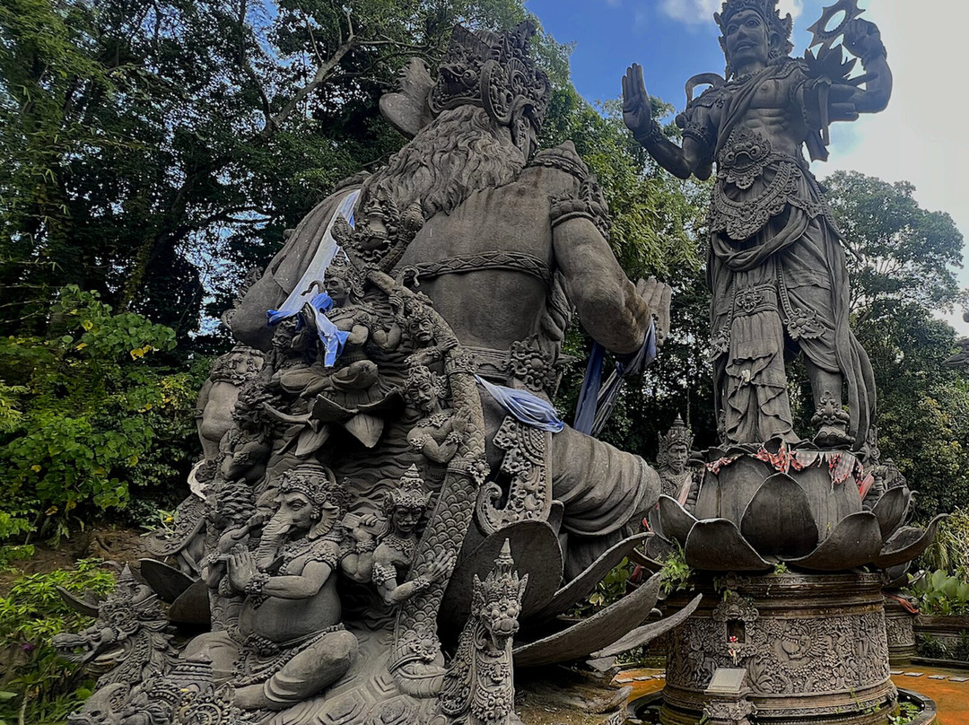 Pura Beji Amerta Gangga-Tegal Mengkeb必去景点
