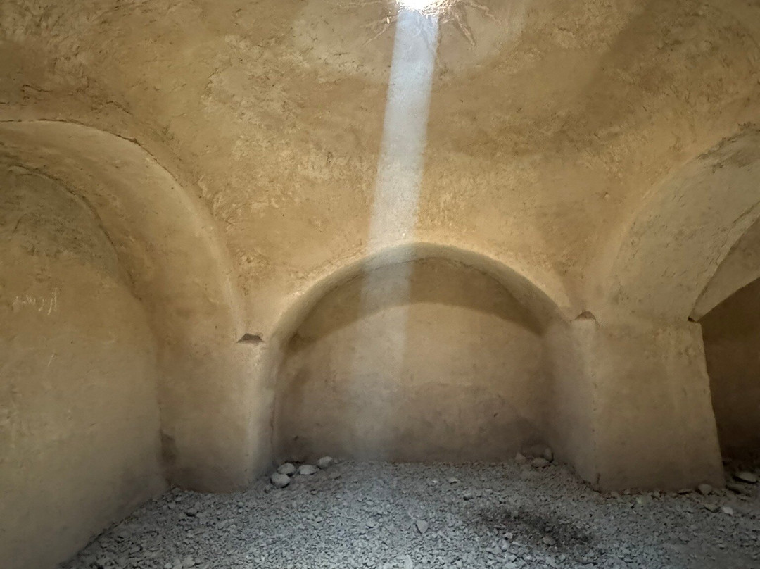 Qajar Twin Water Mill-Shahdad必去景点