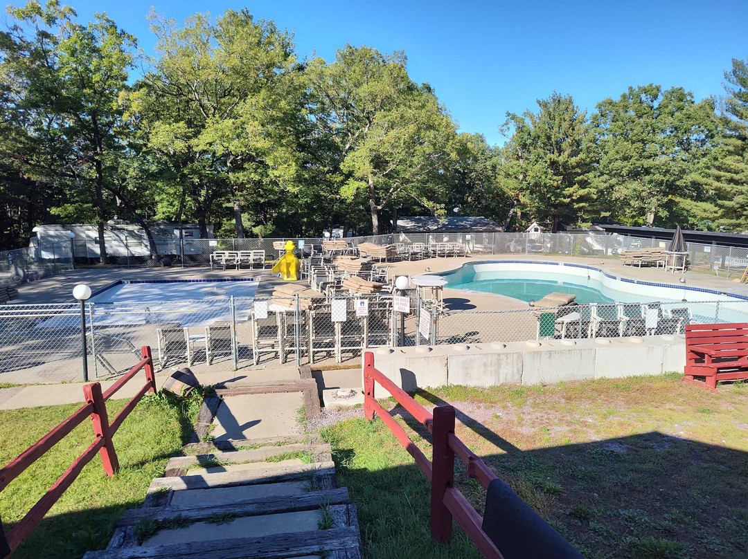 Holiday Shores Campground & Resort主图