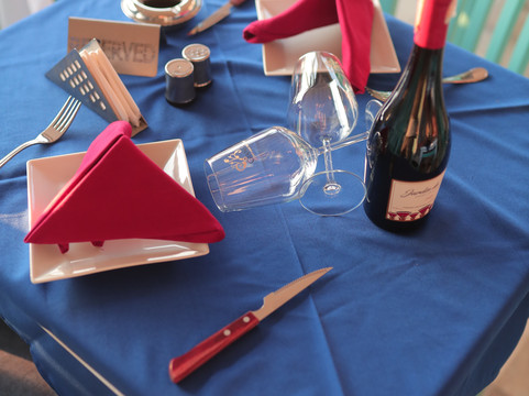 The Moon 2 - Restaurant & Bar