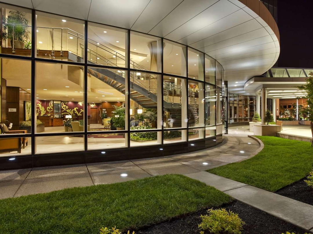 布法罗合博套房酒店