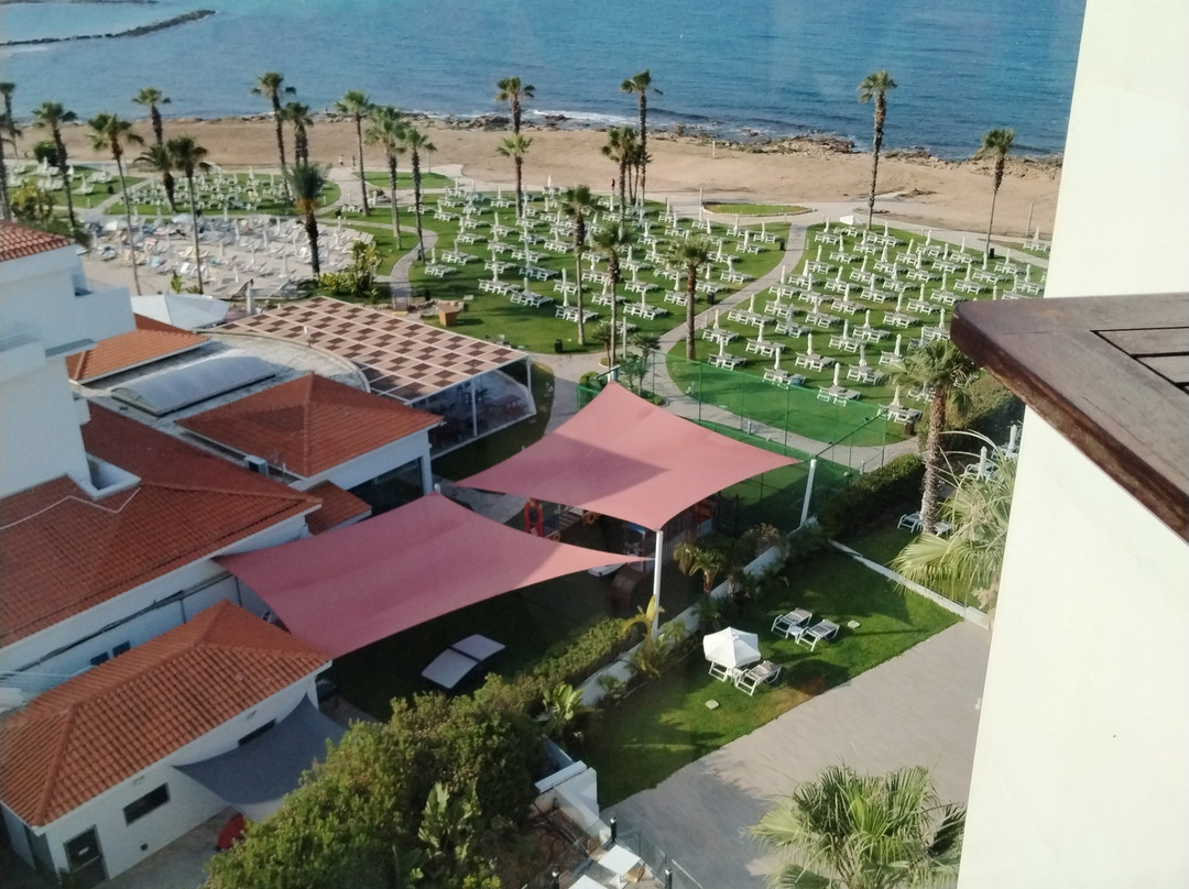 Leonardo Plaza Cypria Maris Beach Hotel & Spa主图