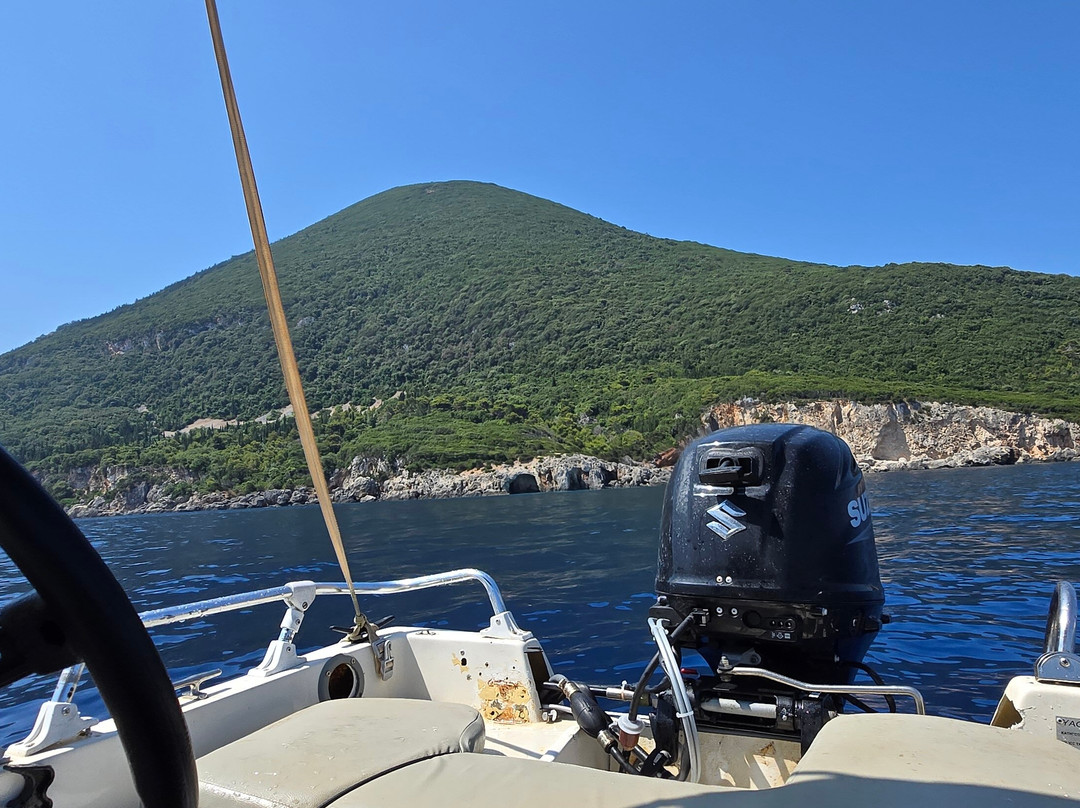 Regina's Boats Fiscardo Boat Rental-菲斯卡尔宗必去景点