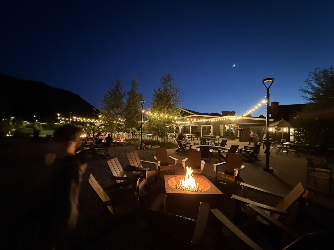 弗吉尼亚洛奇饭店