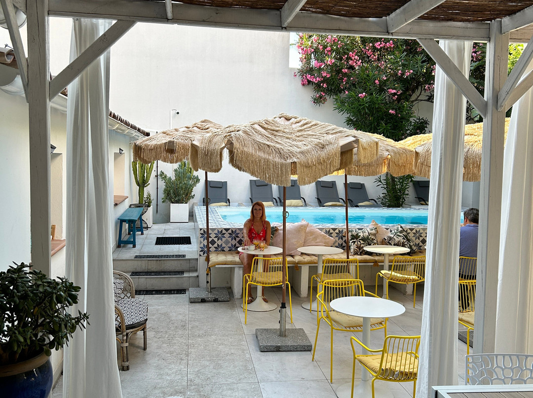 Hotel Mademoiselle主图