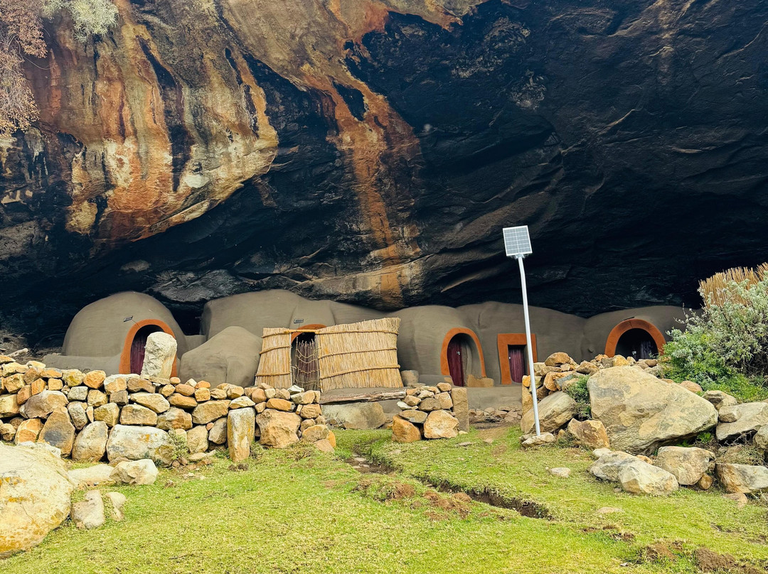 Liphofung Caves-Butha-Buthe必去景点