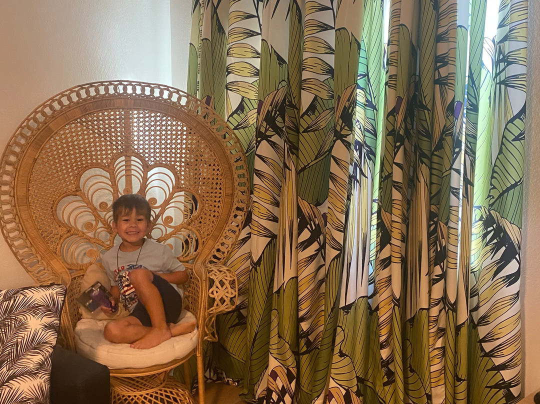 Salt Water Suites主图