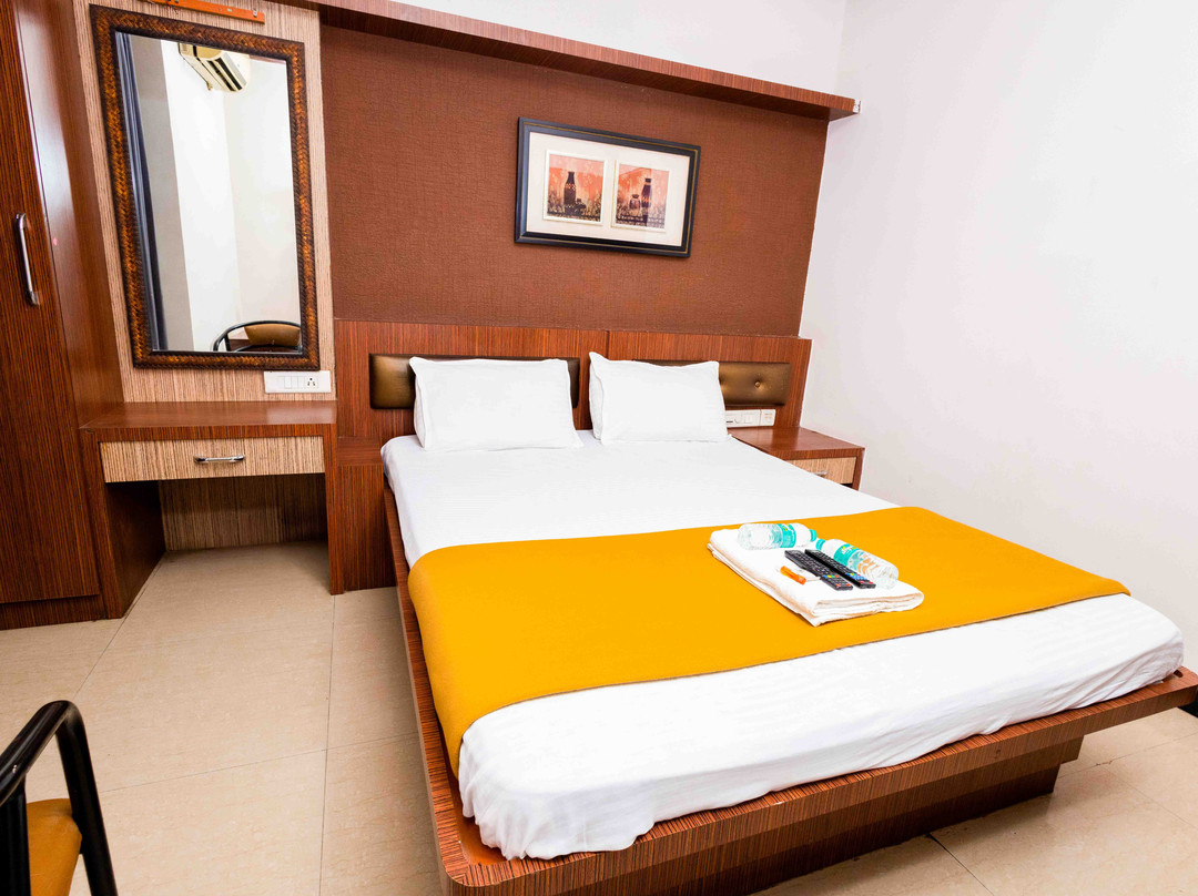 OYO 46258 Hotel Drg Classic