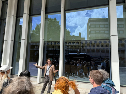 Arthur the Leisure Pirate