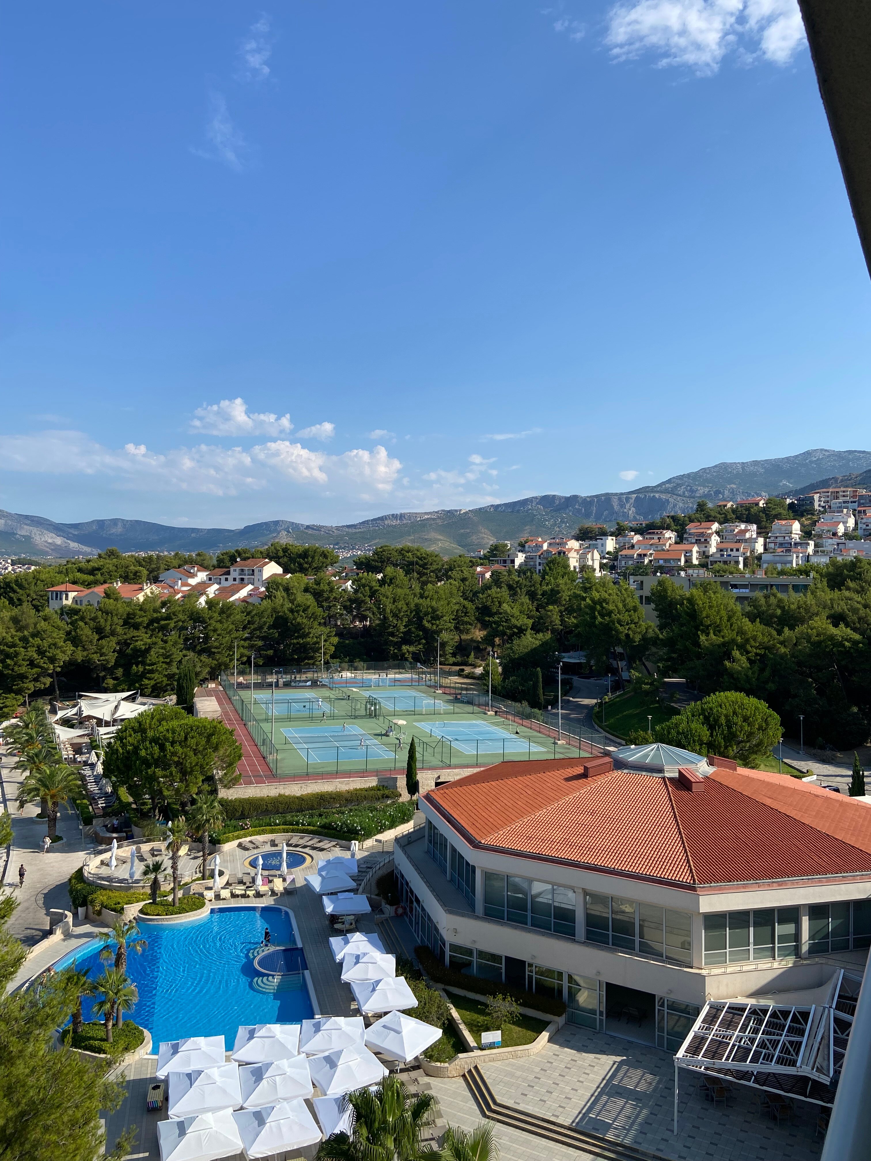 艾美拉弗斯布里特酒店-客卧