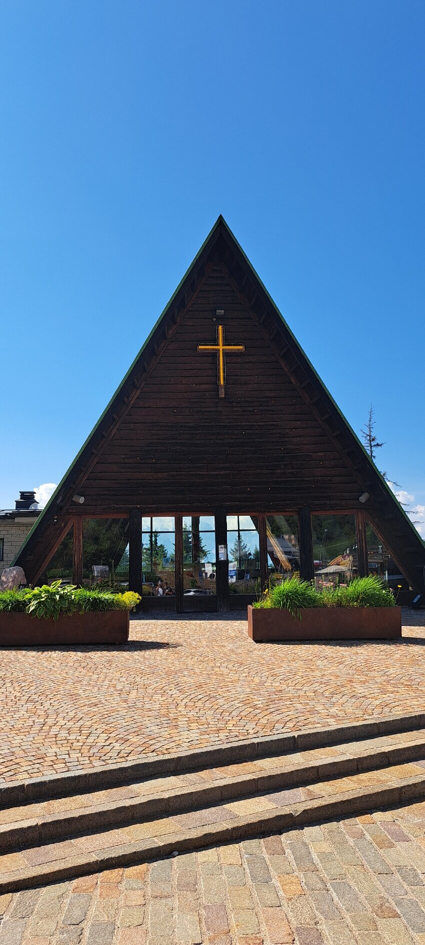 Hotel Alpine Mugon-官方