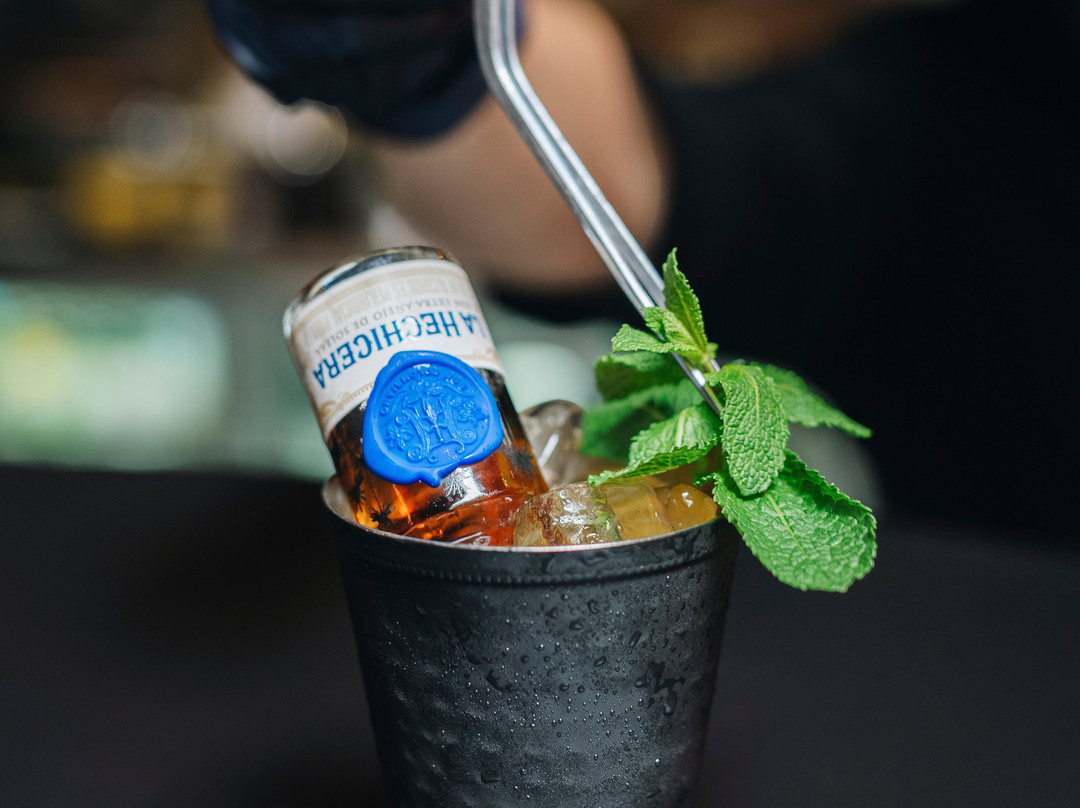 Bárbaro Cocina Primitiva Sede Oriente