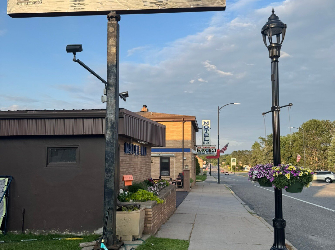 Motel Ely主图
