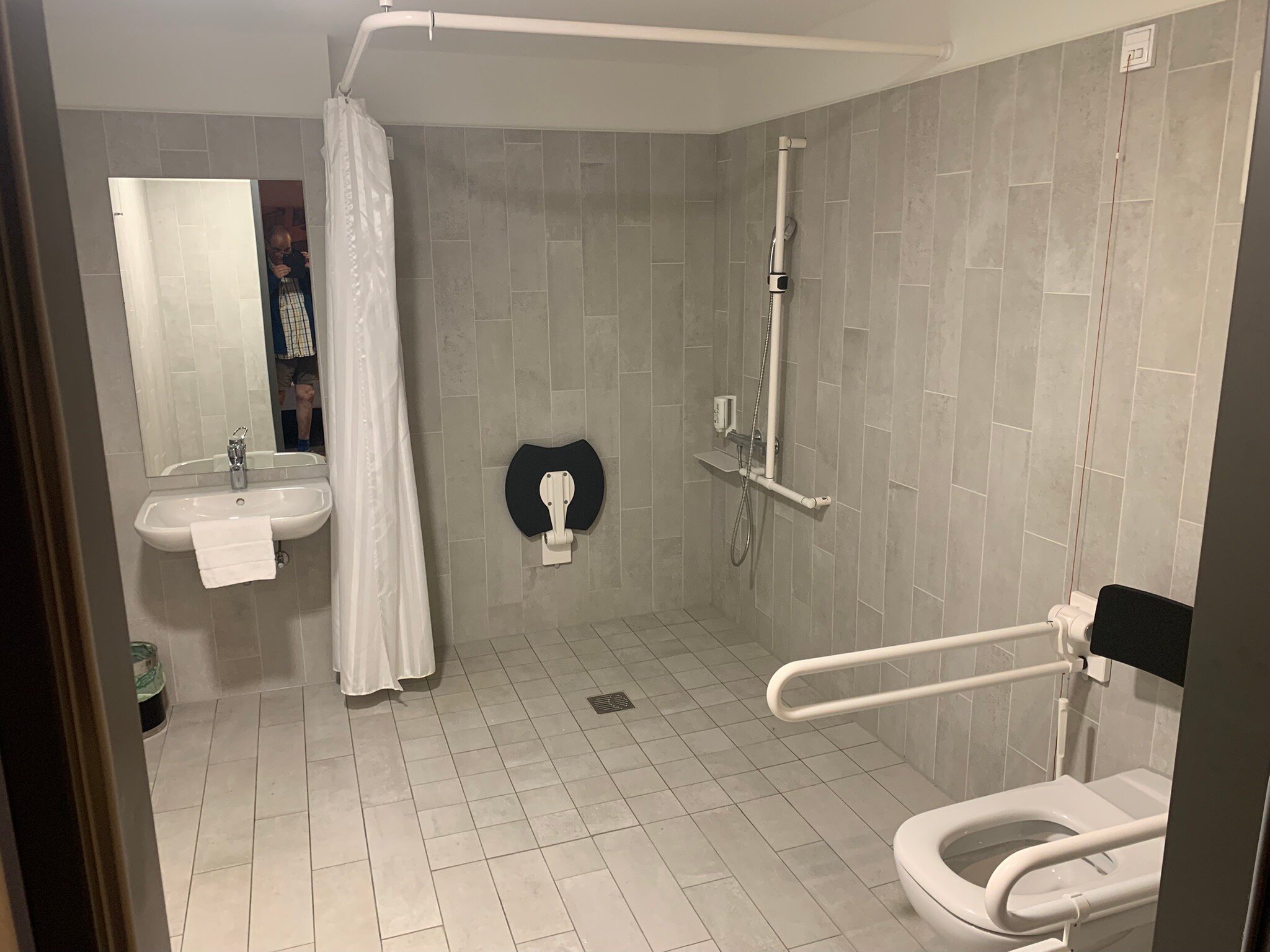 B&B Hotel Dessau-官方