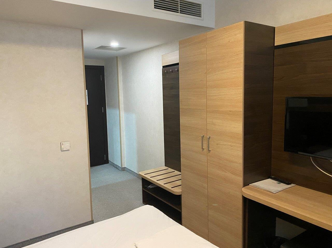 Danube Plaza Hotel主图