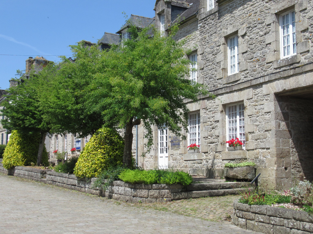 Église Saint-Ténénan-Guerlesquin必去景点