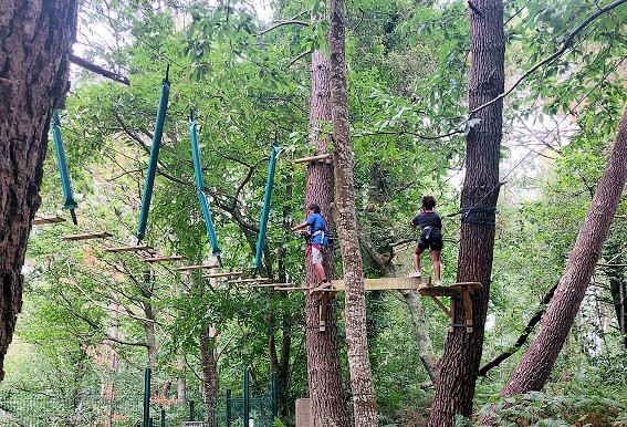 Vivons Perches-Pleumeur Bodou必去景点