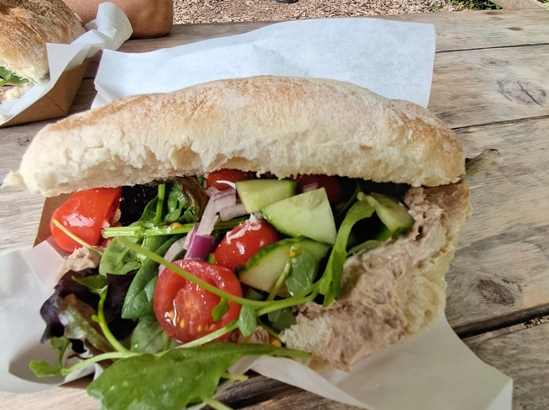 Falling Foss Tea Garden And Waterfall-惠特比必去景点
