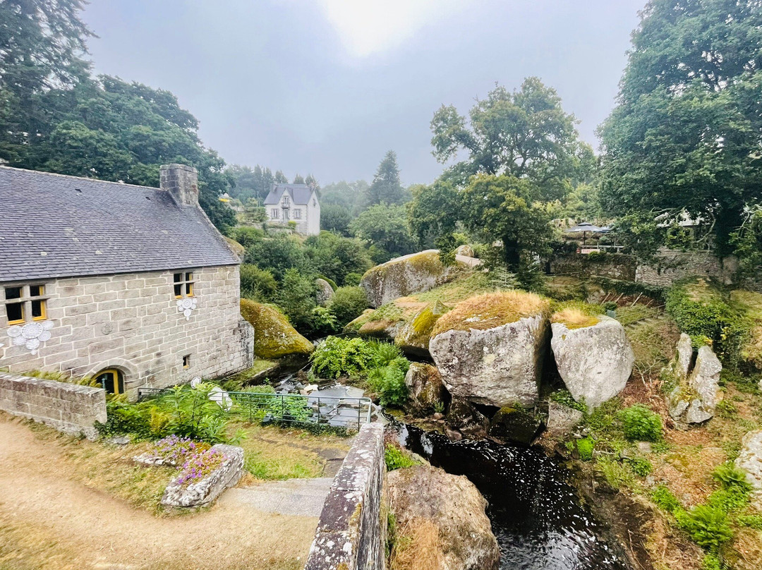 La Roche Tremblante-Huelgoat必去景点