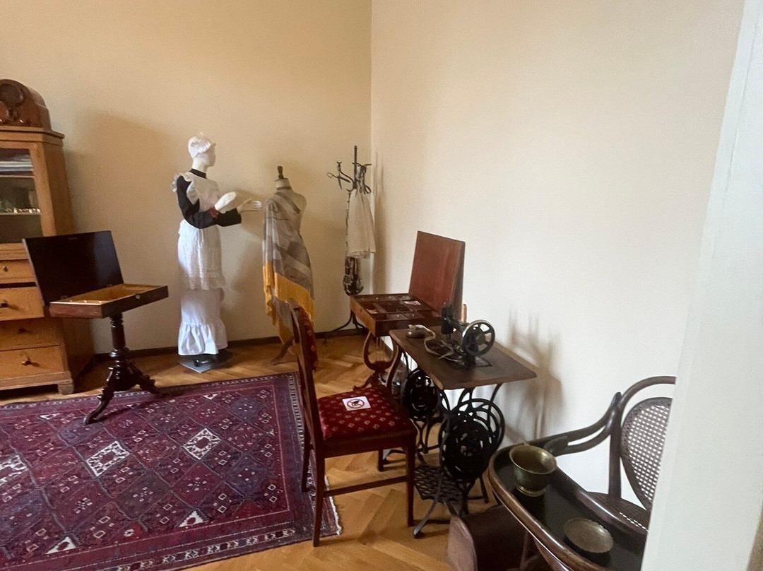 Darvas- La Roche House-拉迪亚必去景点