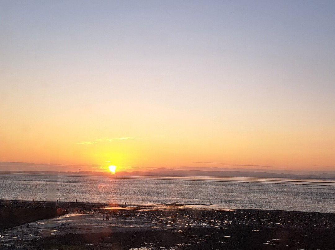 Yacht Bay View Guest House主图