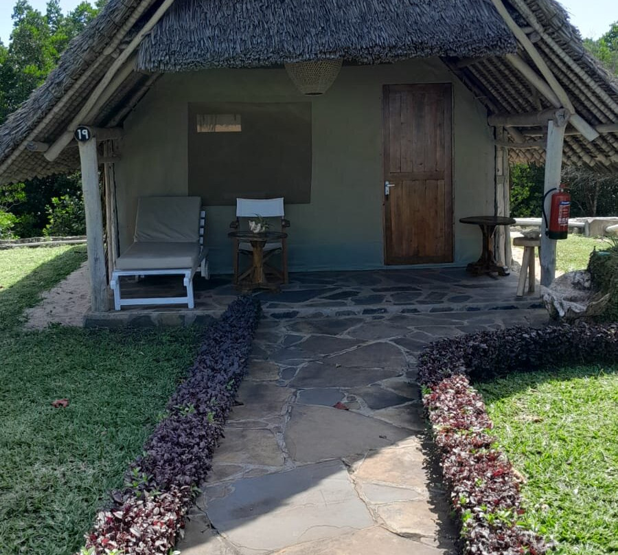 Mwazaro Beach Lodge