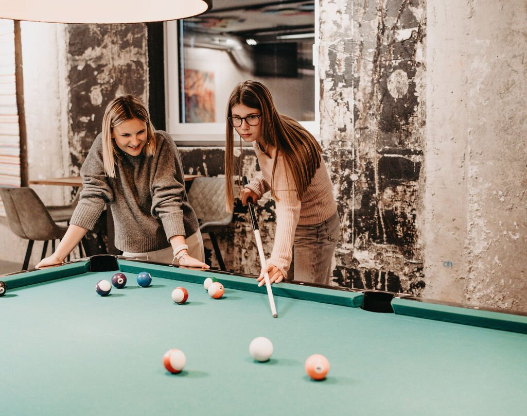 阿尔品纳兹勒塔尔时尚酒店主图